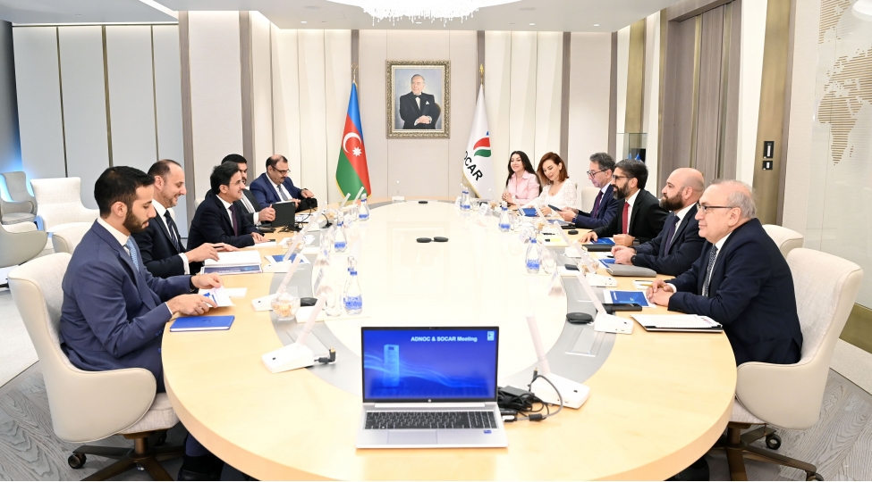 socar-in-prezidenti-adnoc-shirketinin-icrachi-direktoru-ile-gorushub-foto