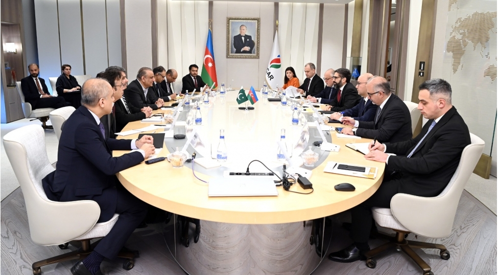 socar-in-prezidenti-pakistanin-ozelleshdirme-neqliyyat-ve-investisiya-naziri-ile-gorushub