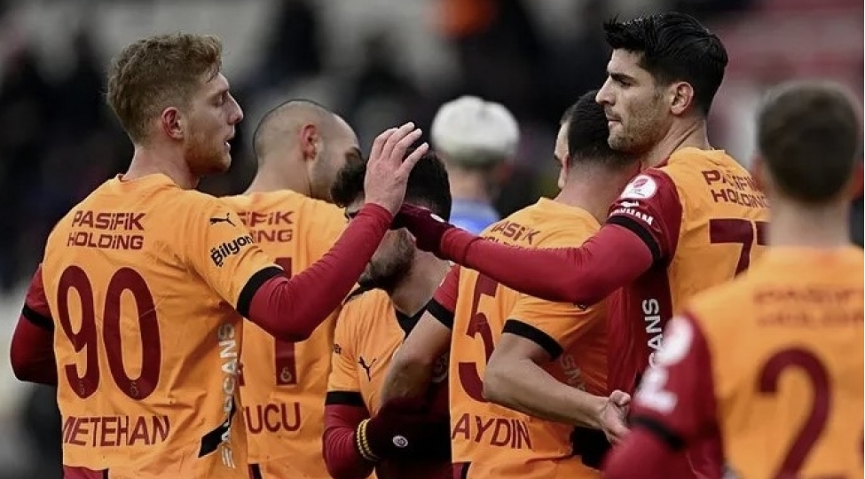 qalatasaray-seferde-boluspora-qalib-gelib