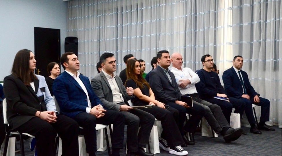 milli-olimpiya-komitesinde-federasiya-numayendeleri-uchun-seminar-kechirilib