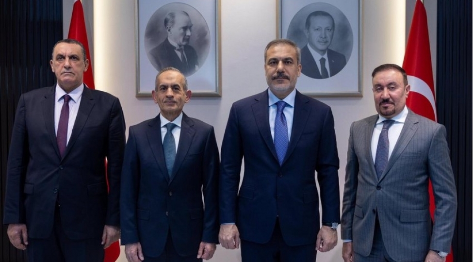 hakan-fidan-iraq-turkmanlarinin-liderini-qebul-edib-2