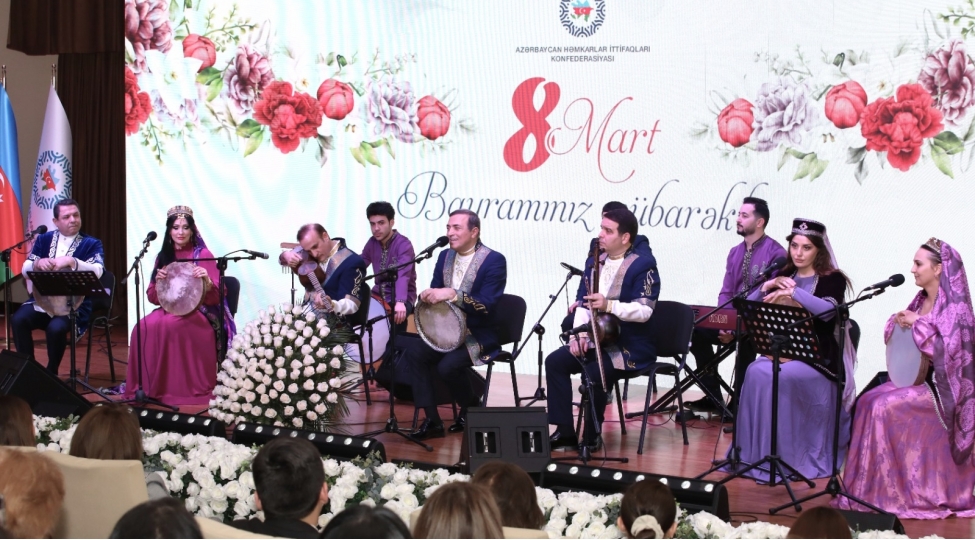 ahik-terefinden-mugamin-sehrli-dunyasi-konsert-proqrami-teshkil-olunub