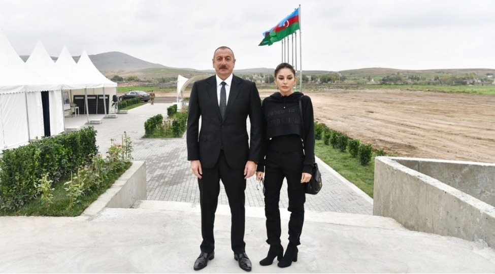 milli-meclis-ilham-eliyev-ve-mehriban-eliyevani-novruz-ve-ramazan-bayramlari-munasibetile-tebrik-edib